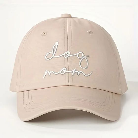 casquette dog mom beige chic pour amoureuse des chiens